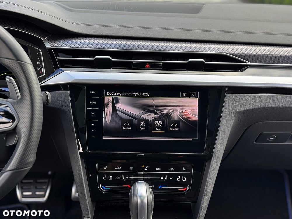 Volkswagen Arteon Shooting Brake 2.0 TSI 4Motion R DSG - 29
