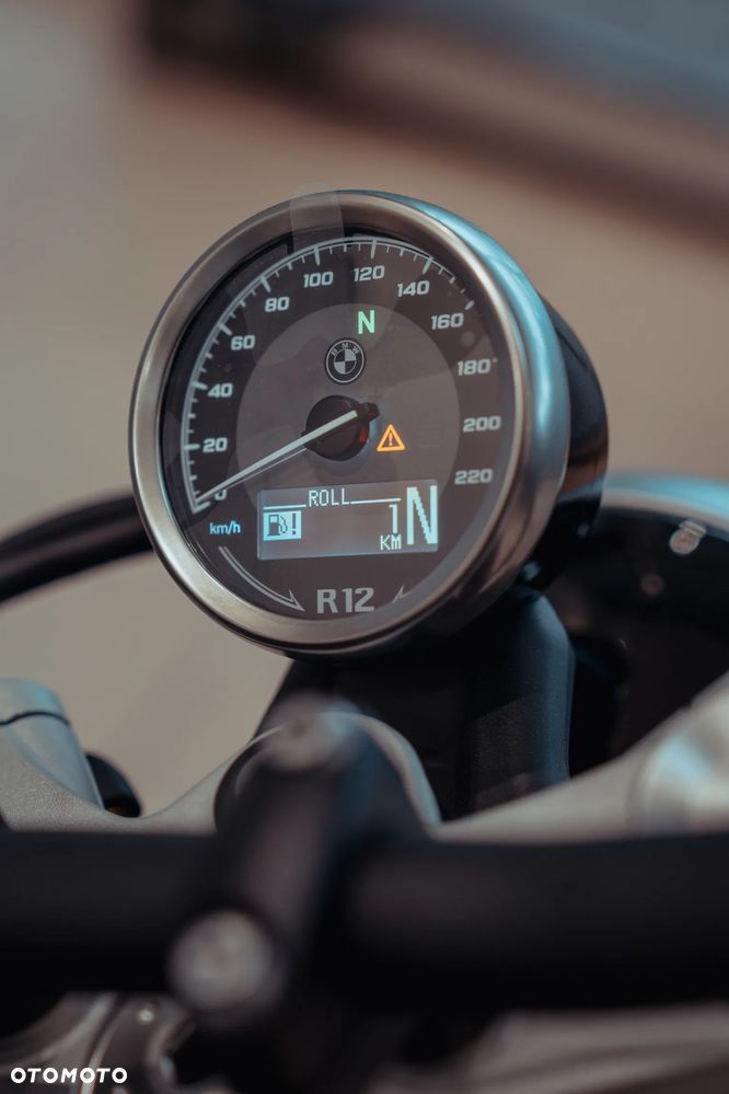 BMW R - 18