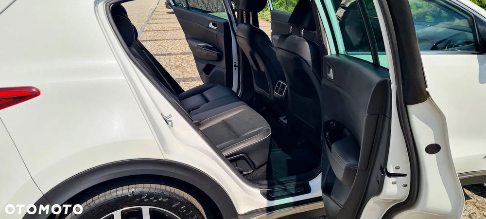 Kia Sportage 2.0 CRDI GT Line 4WD - 26