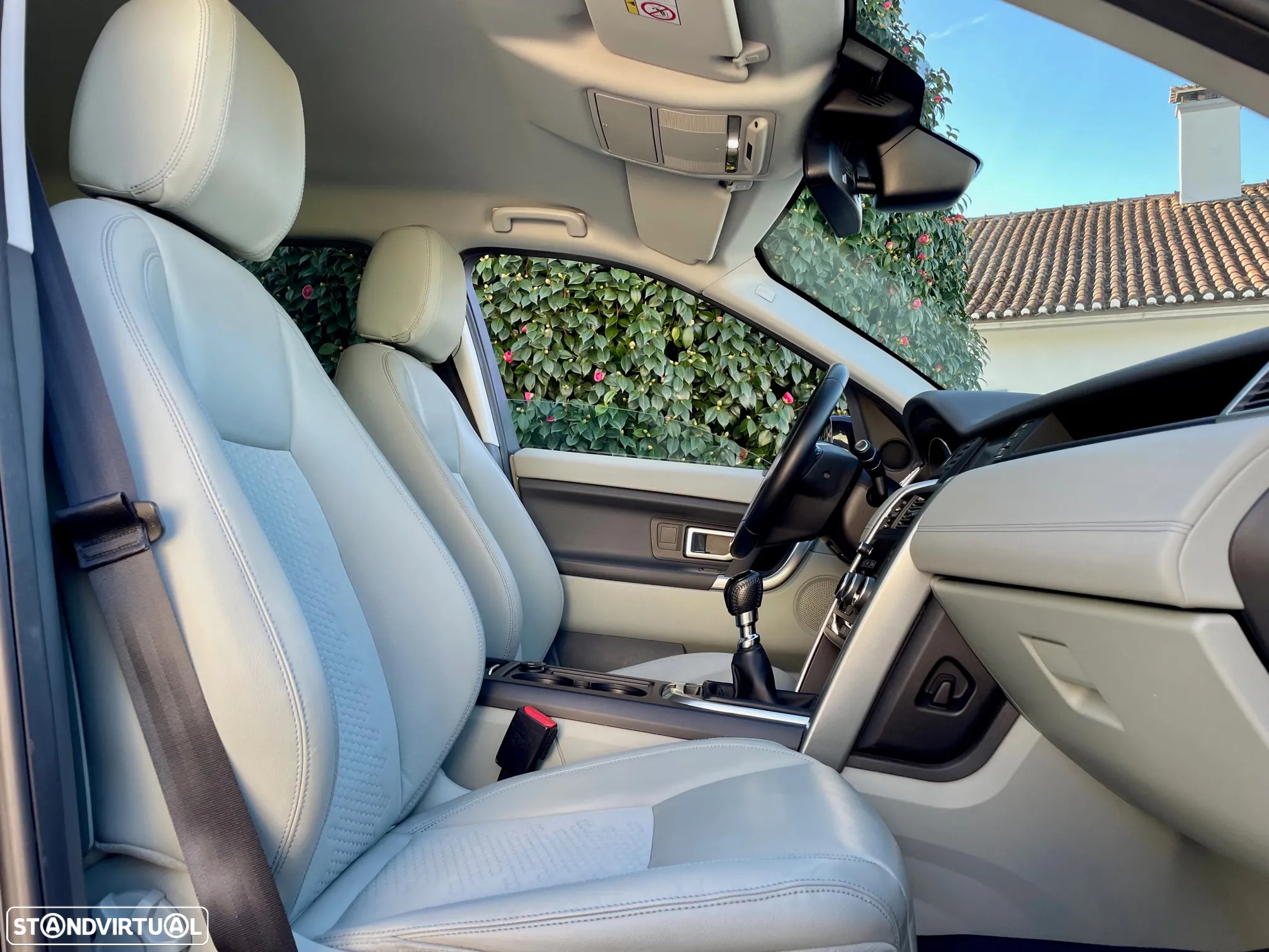 Land Rover Discovery Sport 2.0 TD4 SE - 38