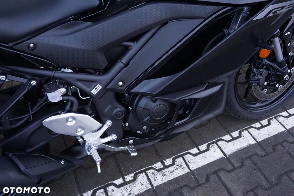 Yamaha YZF - 5