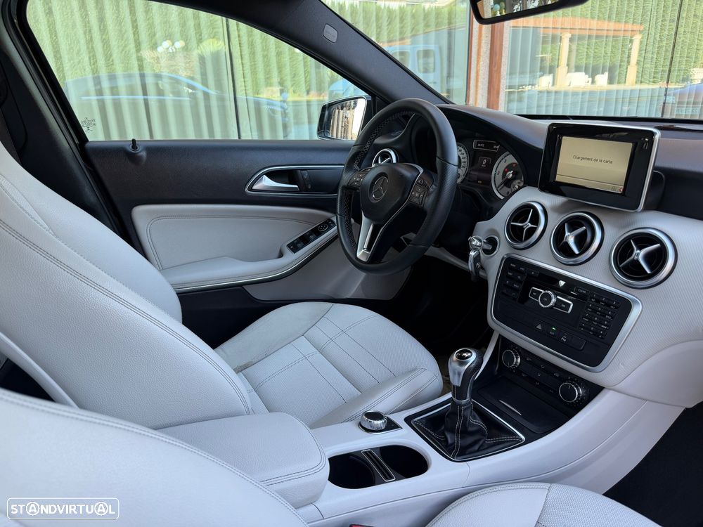 Mercedes-Benz A 180 d BlueEFFICIENCY Edition Style - 15