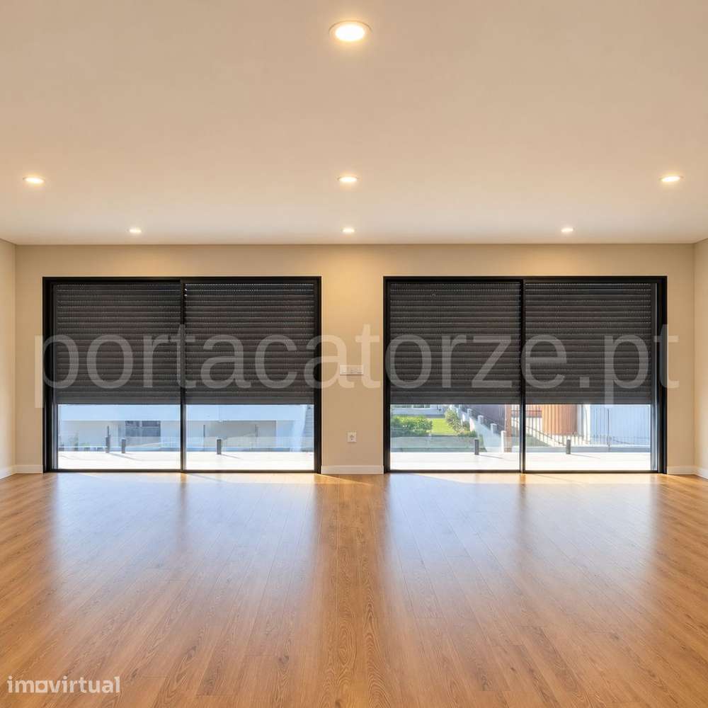 Duplex. Novo. E uma casa completa. - Grande imagem: 2/41