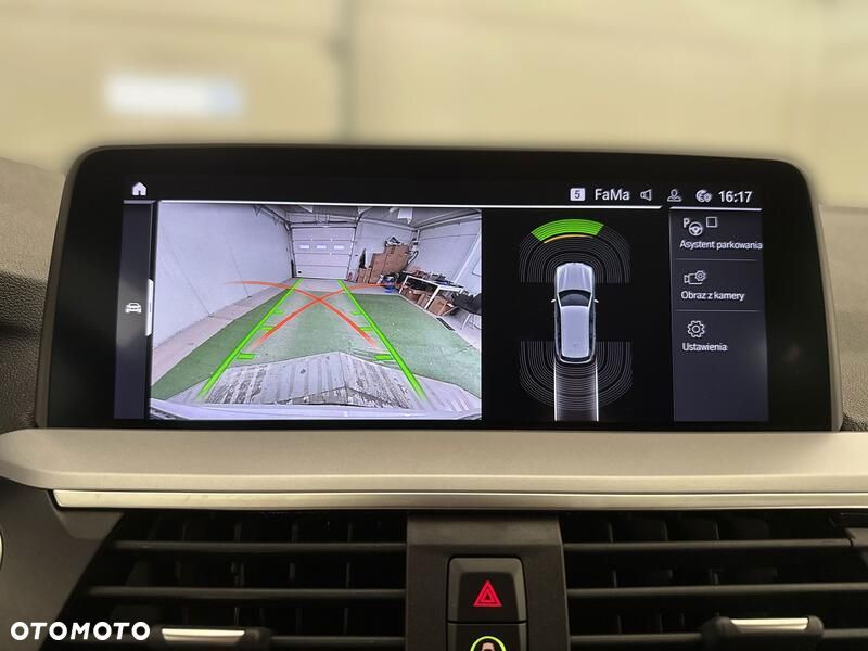BMW X3 sDrive18d mHEV - 17