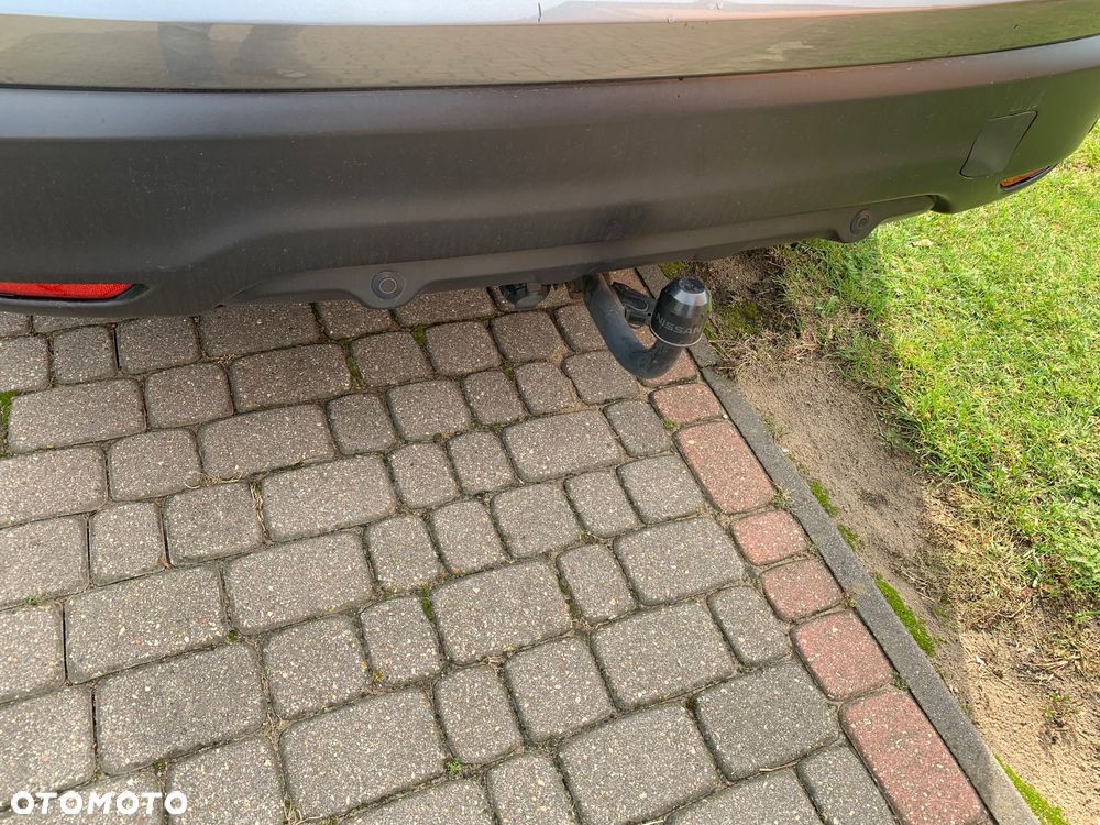 Nissan Qashqai 1.6 DCi 4x4 N-Connecta - 12