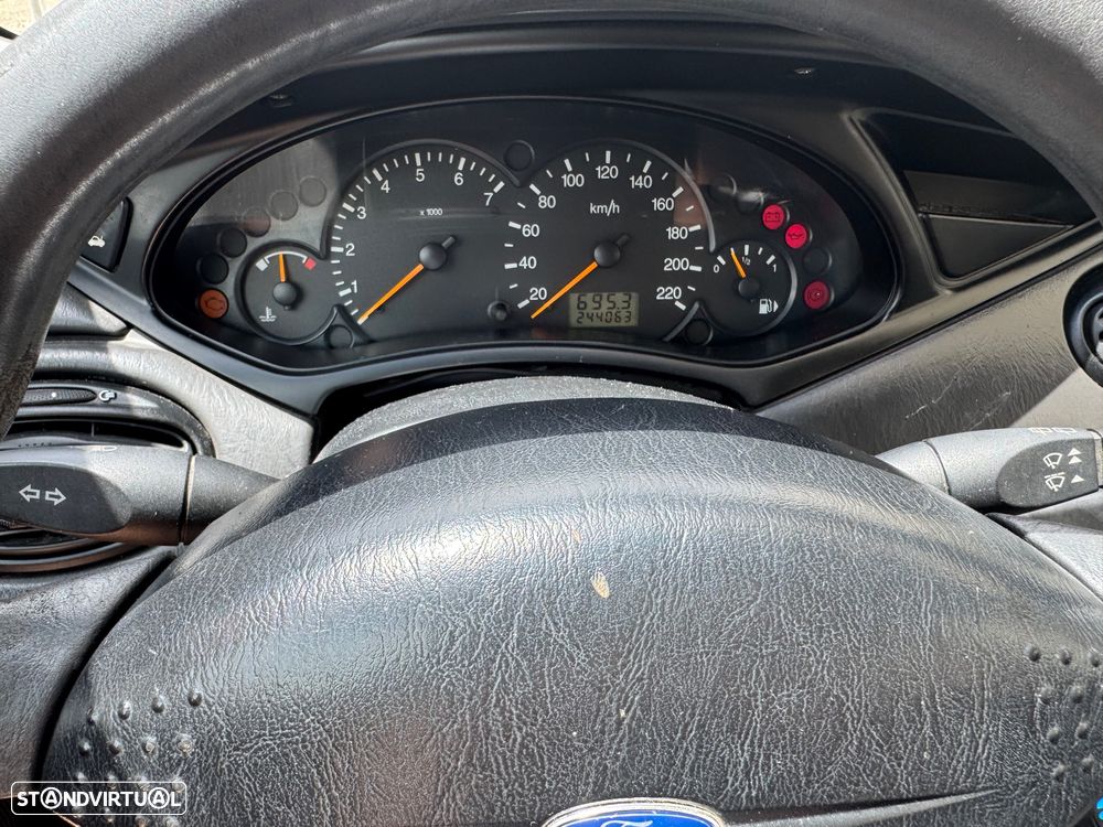 Ford Focus C-Max - 8