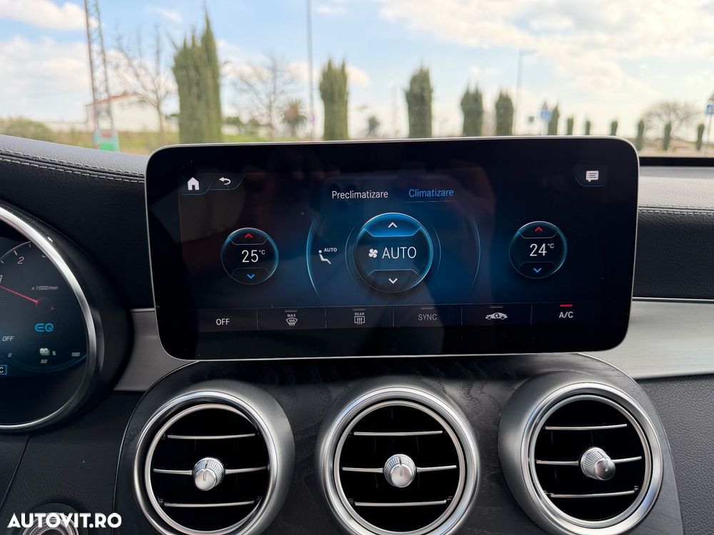 Mercedes-Benz GLC Coupe 300 de 4Matic 9G-TRONIC AMG Line - 22