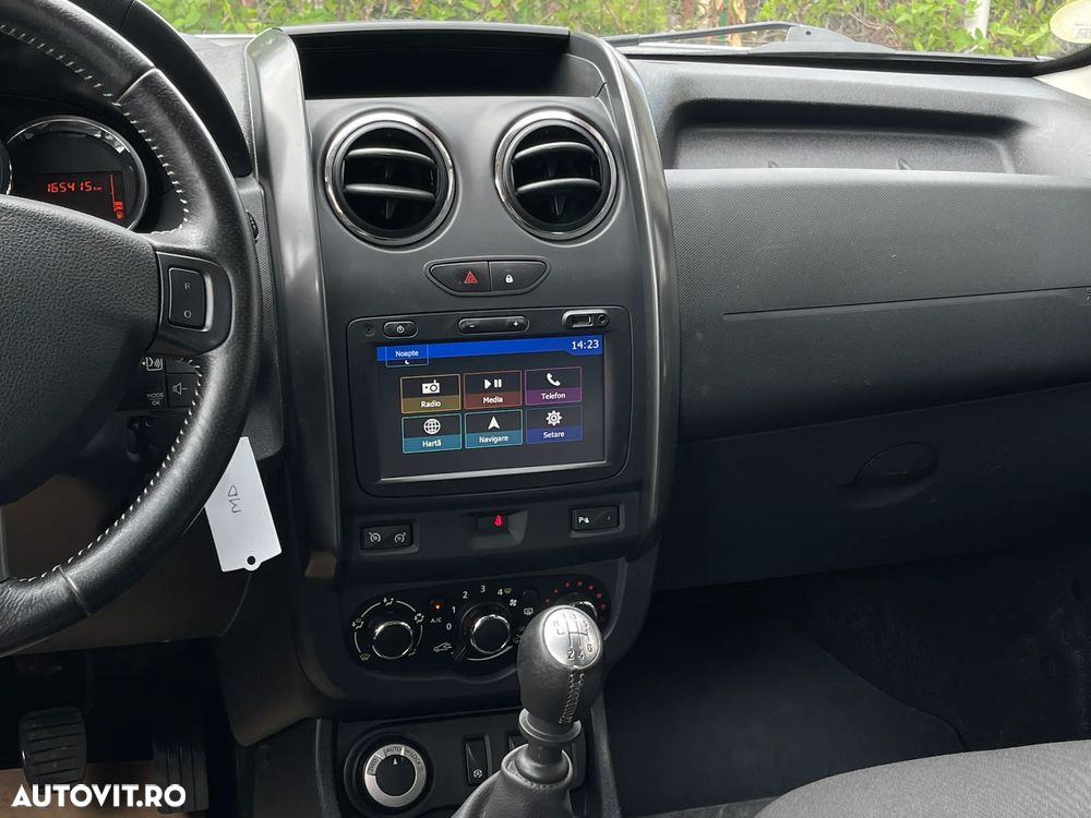 Dacia Duster 1.5 dCi 4x4 Prestige - 10