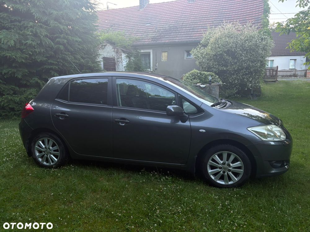 Toyota Auris 1.6 VVT-i Sol - 4