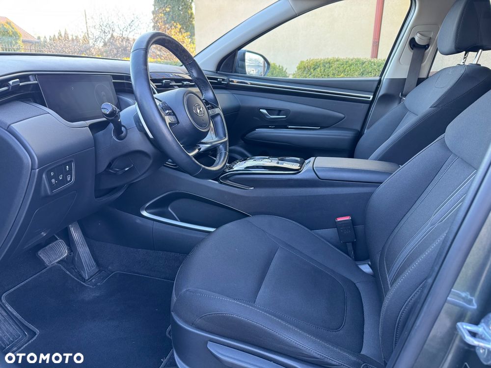 Hyundai Tucson 1.6 T-GDi HEV Executive 4WD - 11