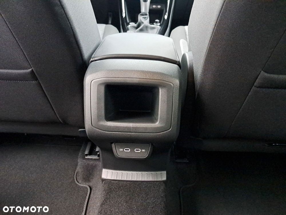 Volkswagen T-Cross 1.5 TSI ACT Life Plus DSG - 37