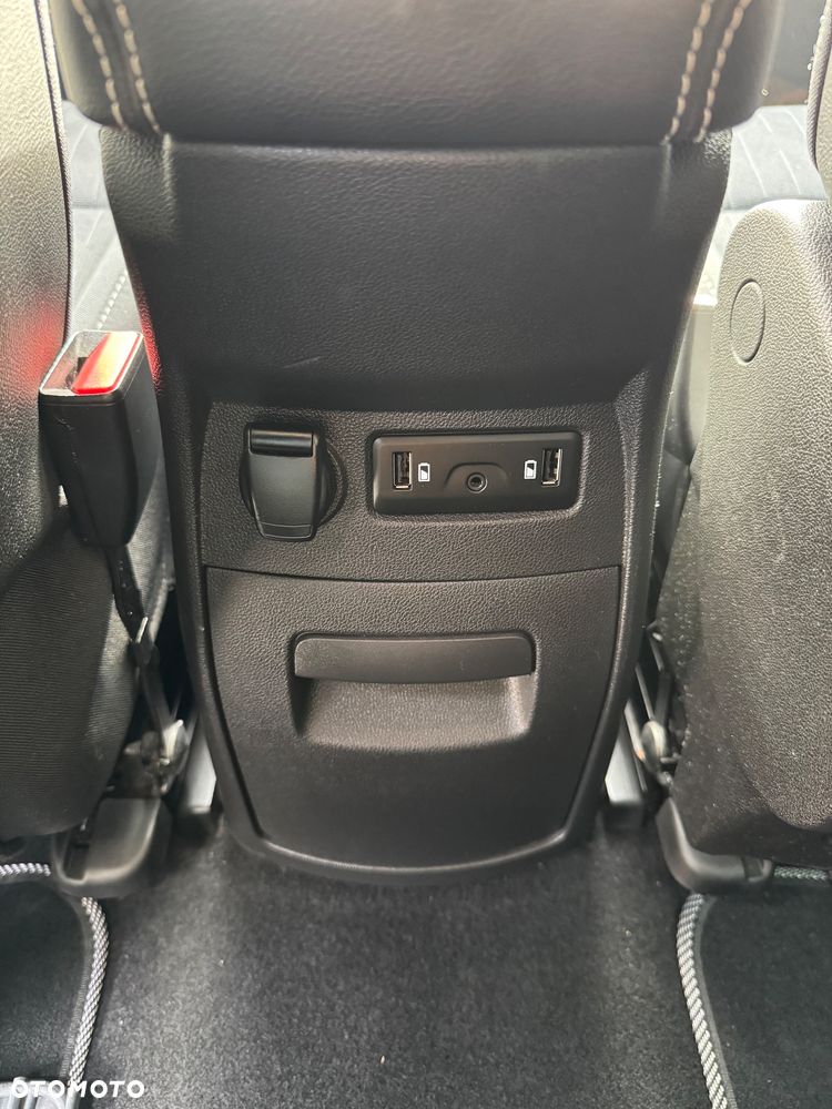 Renault Scenic - 24