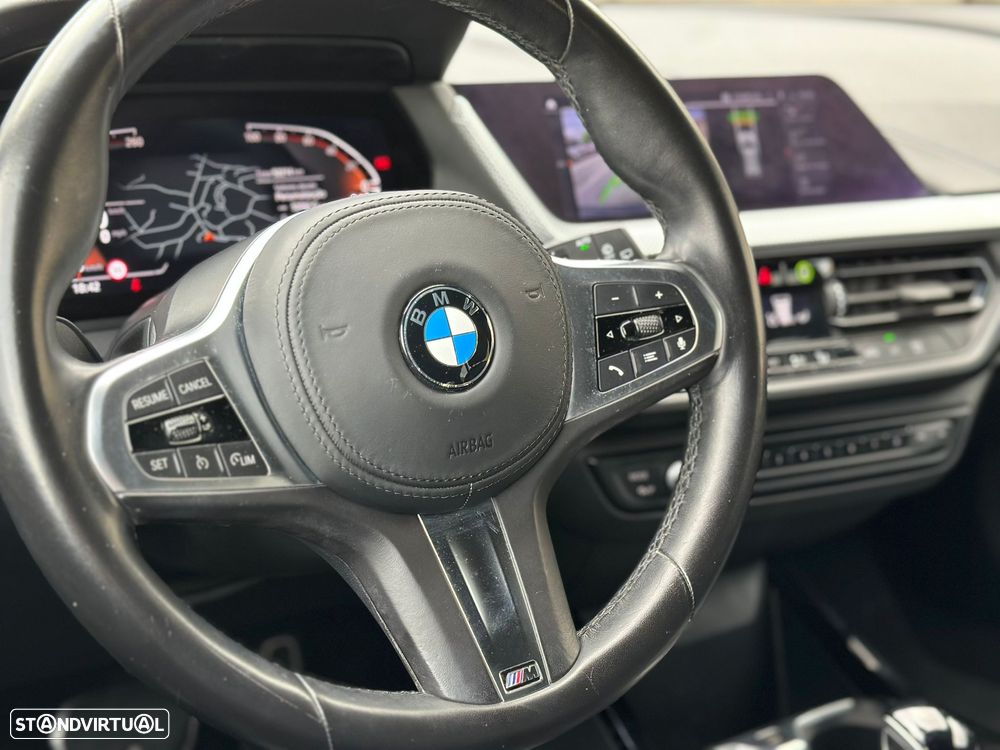 BMW 116 d Pack Desportivo M Auto - 18
