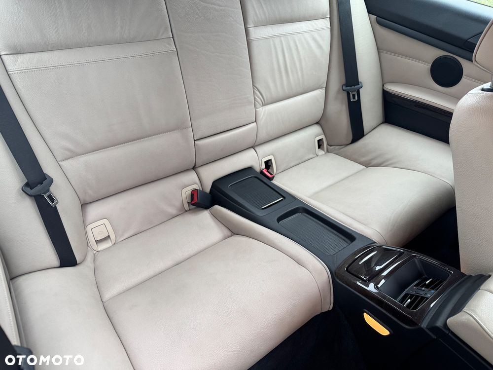 BMW Seria 3 320d DPF - 10