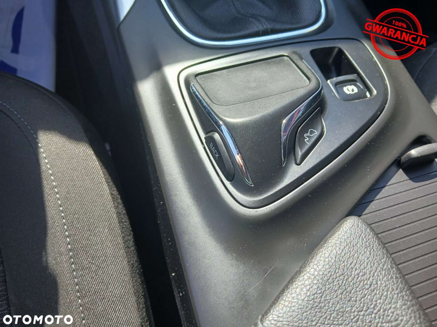 Opel Insignia - 22