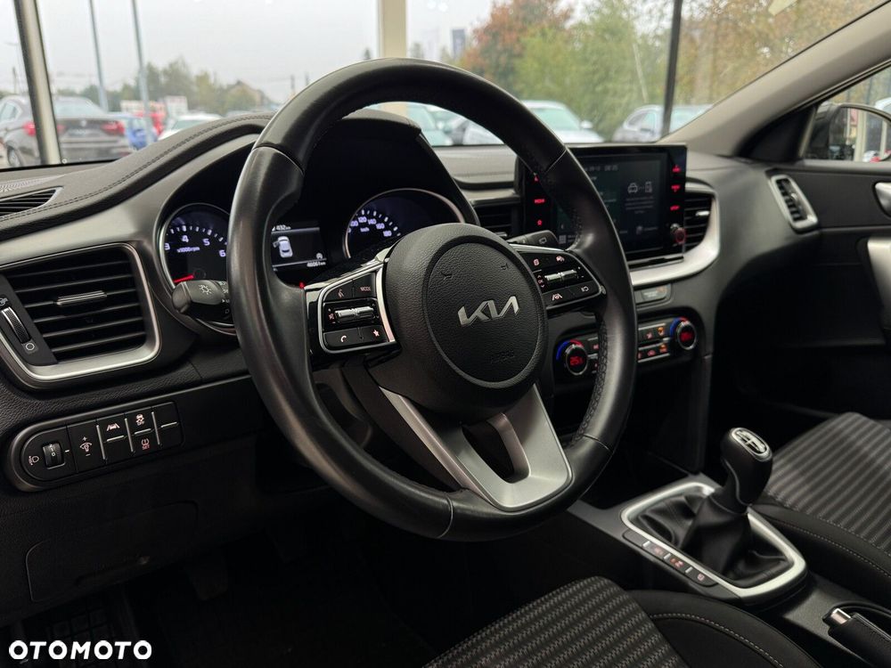 Kia XCeed 1.5 T-GDI M - 8
