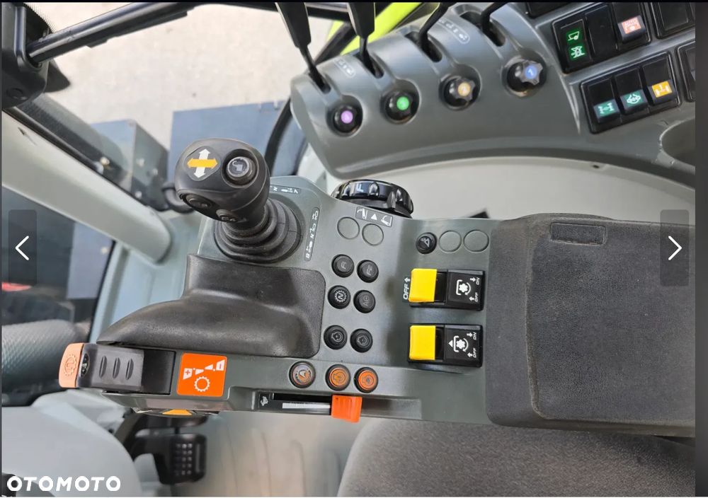Claas Arion 640 Cis - 12