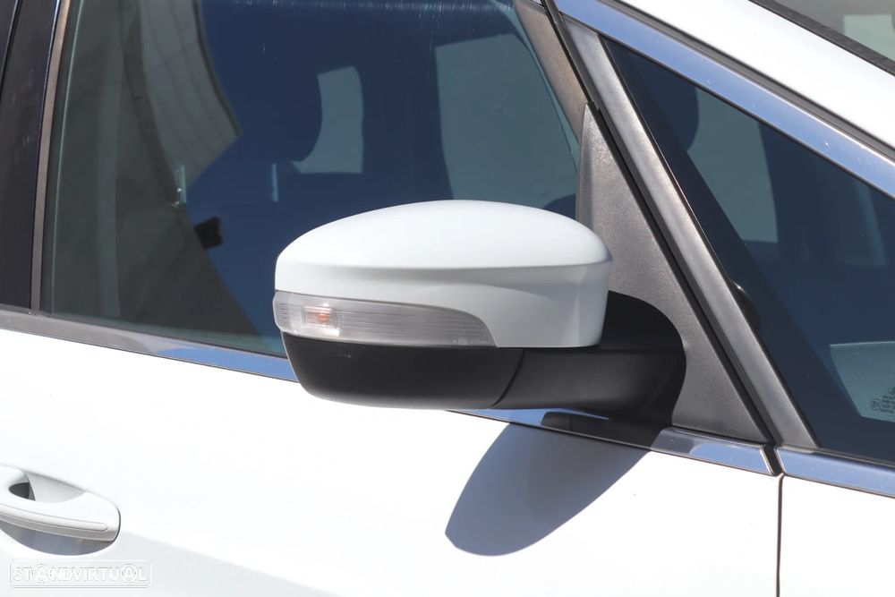 Ford S-Max - 36