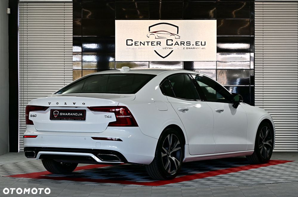 Volvo S60 T4 R-Design - 6