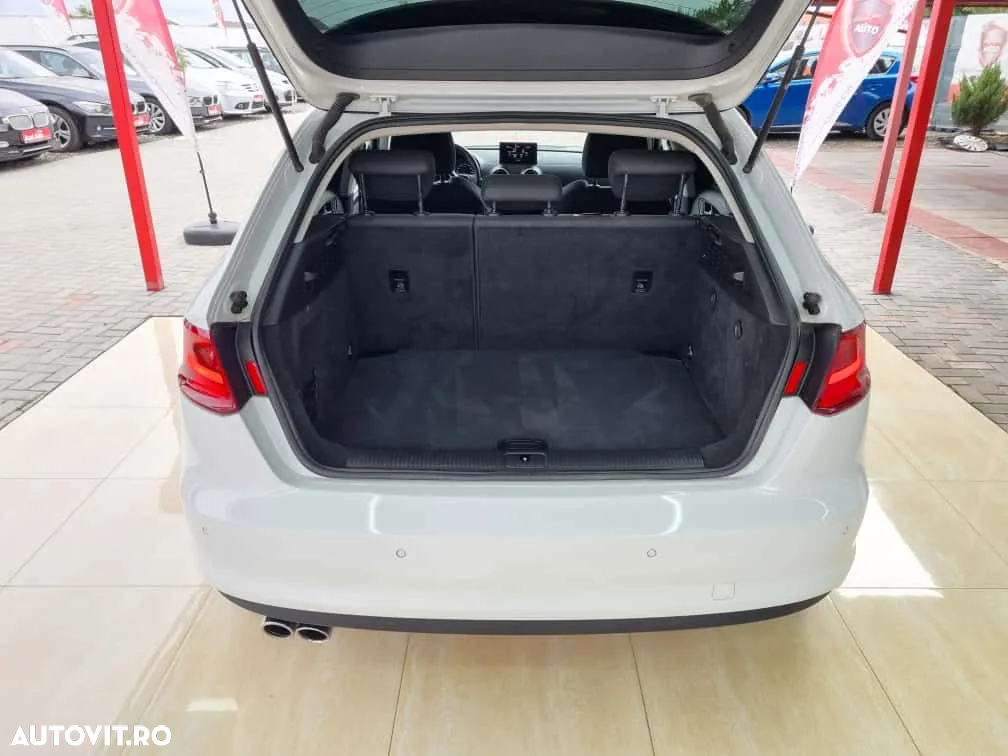 Audi A3 2.0 TDI Sportback - 33