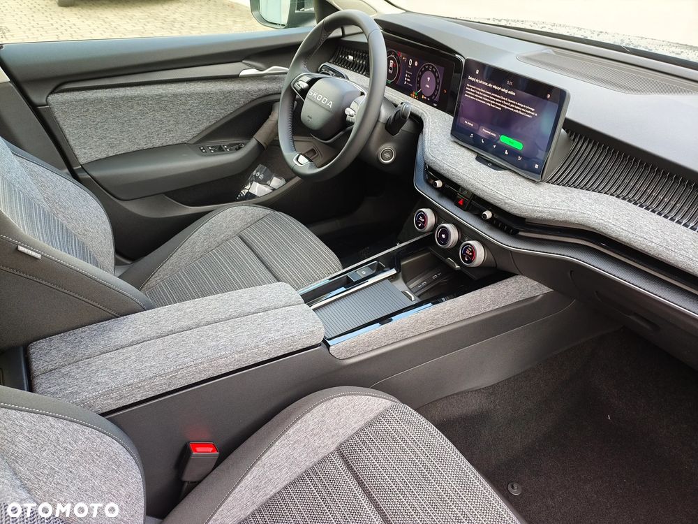 Skoda Superb 1.5 TSI mHEV Drive DSG - 12