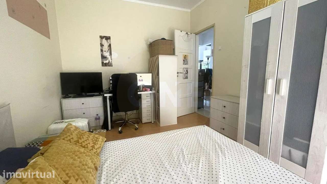 T1 remodelado na Baixa da Banheira - Grande imagem: 5/10