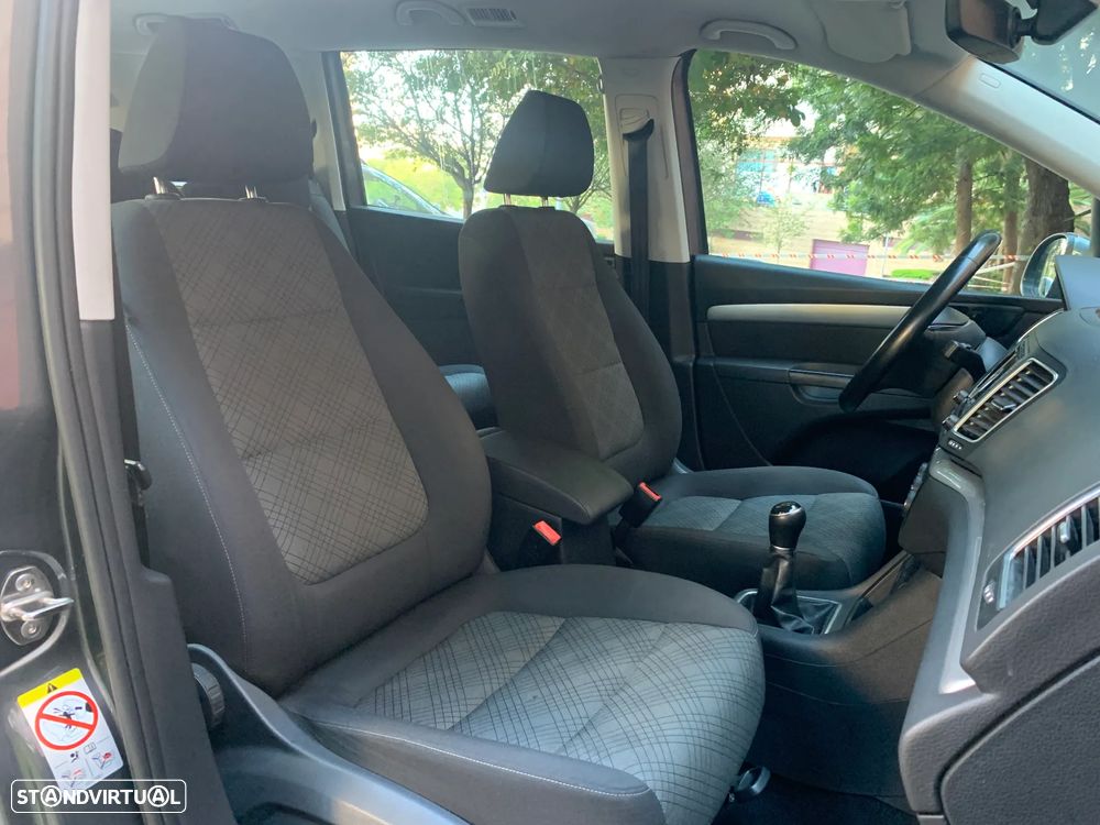 VW Sharan 2.0 TDI Blue Confortline - 9