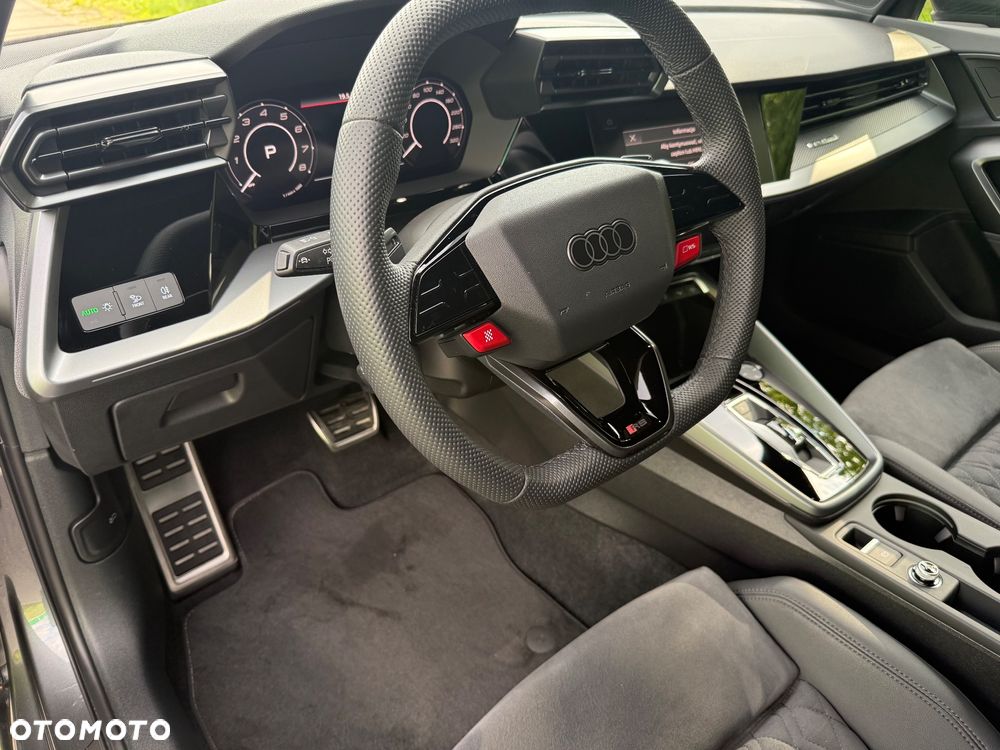 Audi RS3 Sportback TFSI Quattro S tronic - 12