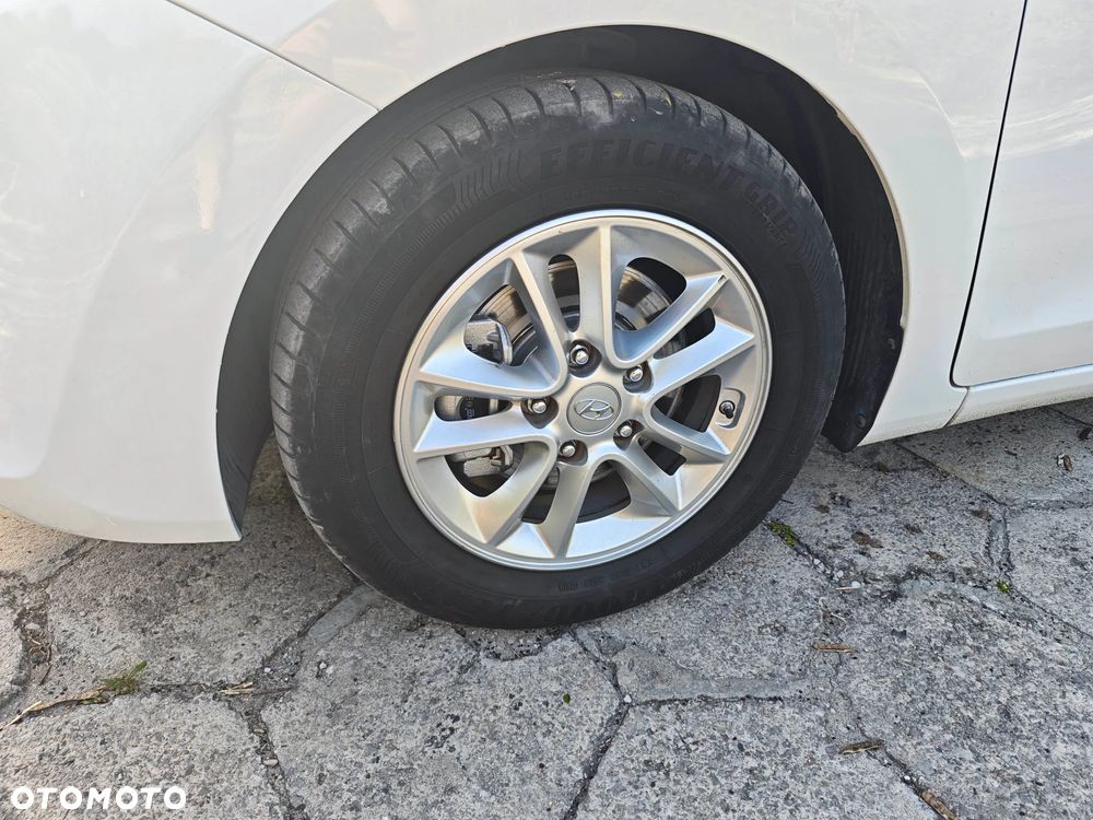 Hyundai i30 1.4 Trend - 7