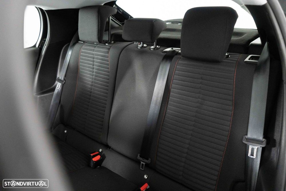 Peugeot 208 1.2 PureTech Active Pack - 10