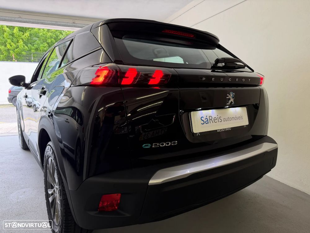 Peugeot e-2008 50 kWh Active Pack - 57
