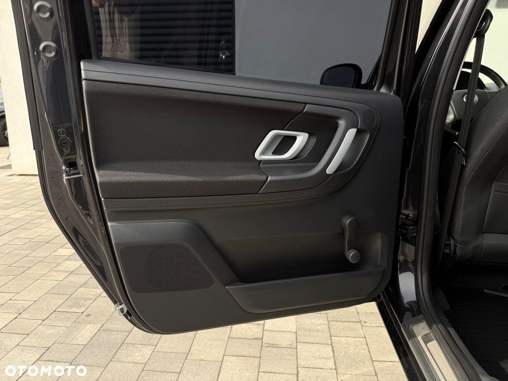 Skoda Roomster 1.6 16V Comfort PLUS EDITION - 32