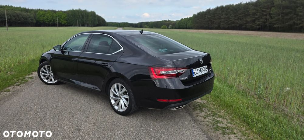 Skoda Superb 2.0 TSI 4x4 L&K DSG - 12