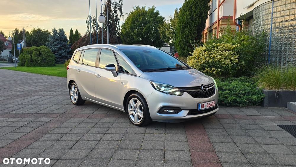Opel Zafira - 39