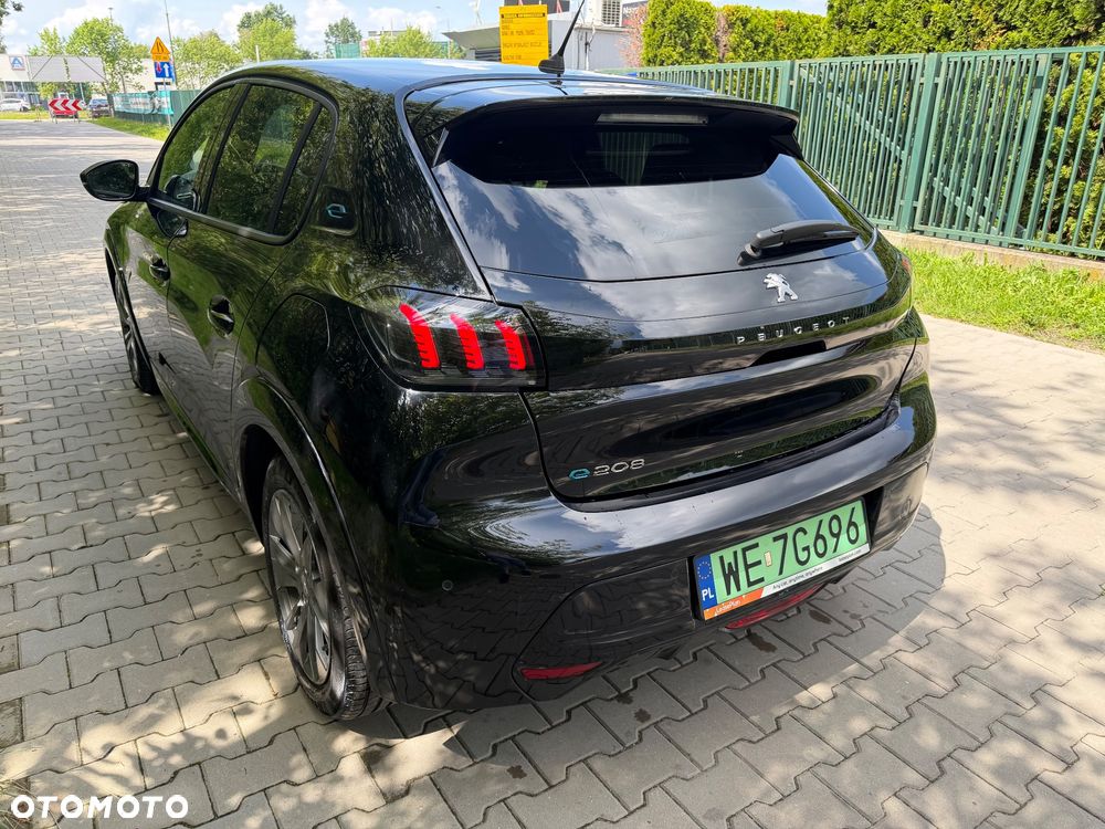 Peugeot 208 Allure - 6