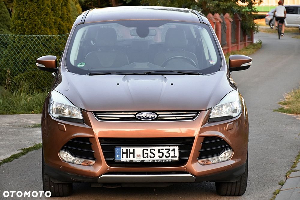 Ford Kuga 2.0 TDCi 2x4 Titanium - 15