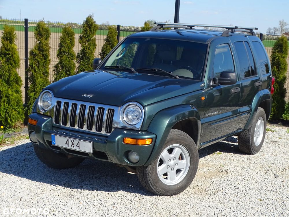 Jeep Liberty - 17