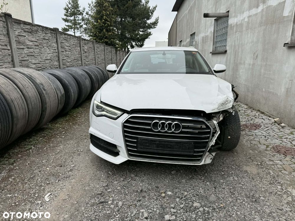 Audi A6 Avant 2.0 TDI Ultra DPF S tronic - 2