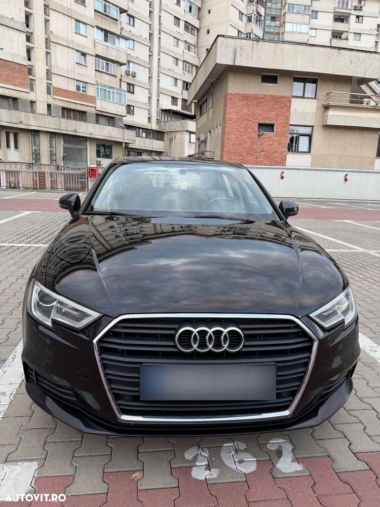 Audi A3 1.6 TDI S tronic Sport - 6