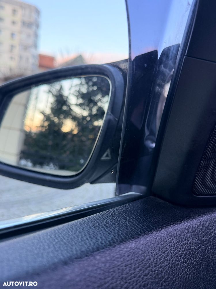 BMW Seria 5 525d Sport-Aut. - 26