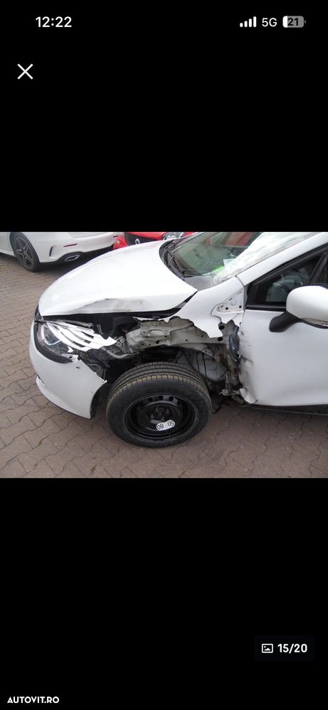 Renault Clio 1.2 16V 75 Collection - 1