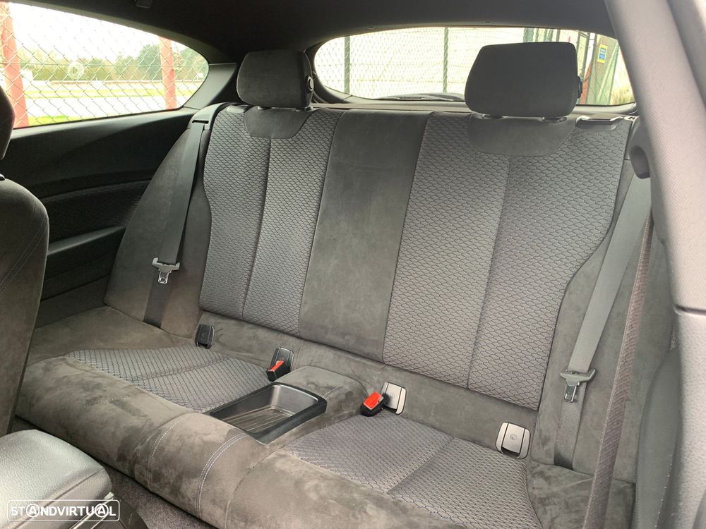 BMW 120 d Pack M - 24