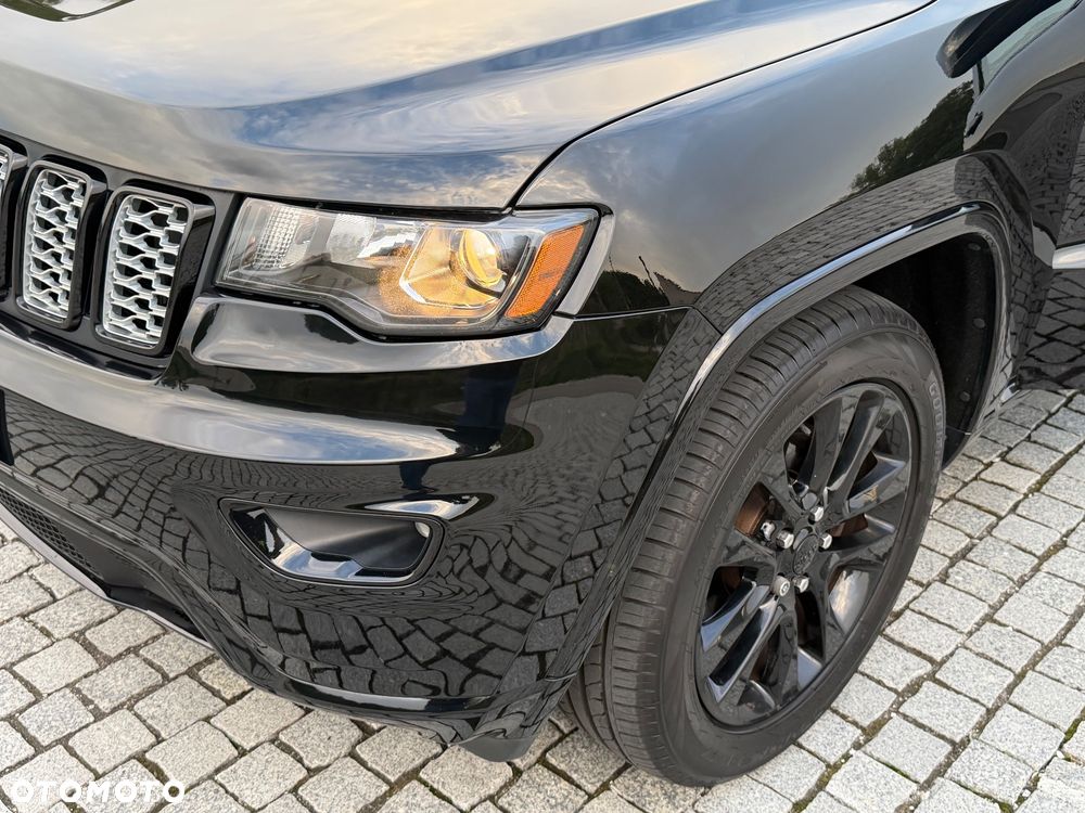Jeep Grand Cherokee - 4