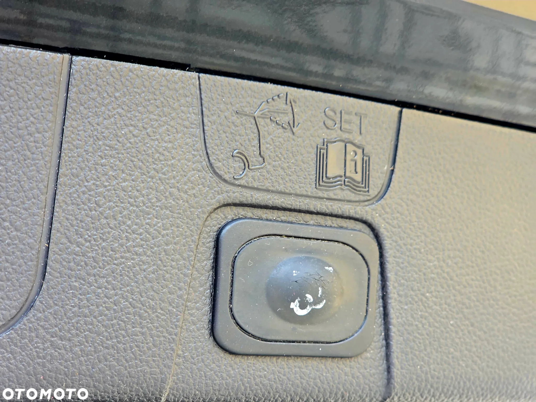Ford C-MAX 2.0 TDCi Start-Stop-System Titanium - 27