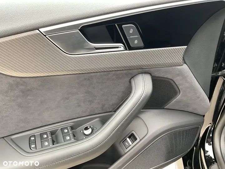 Audi RS5 Sportback - 12