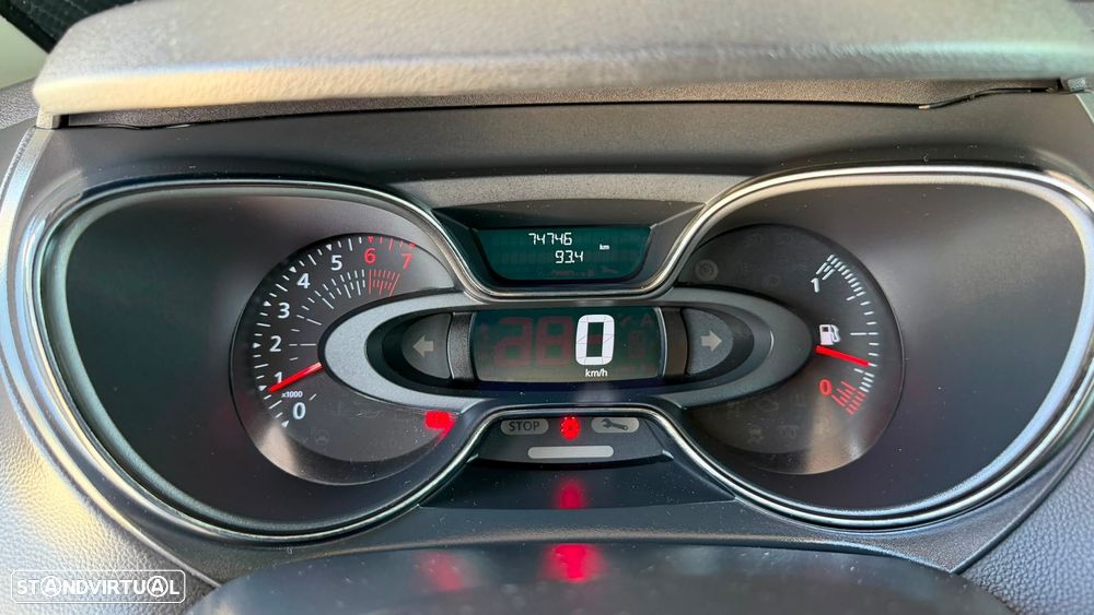 Renault Captur 0.9 TCE Exclusive - 27