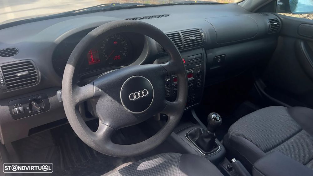 Audi A3 1.9 TDI Attraction - 6