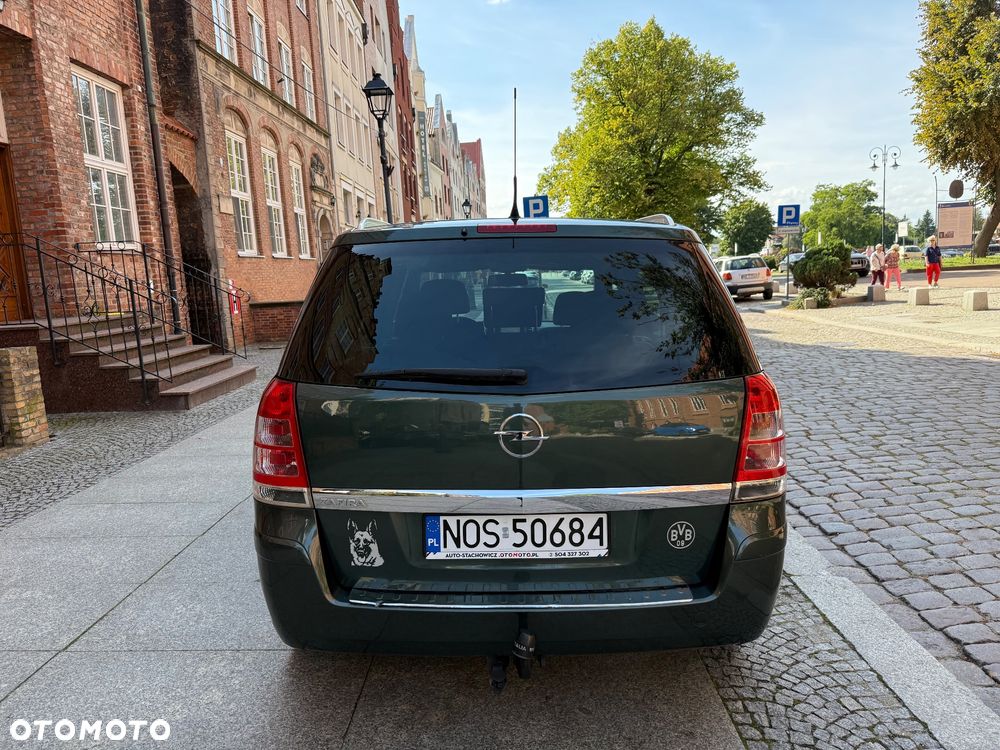 Opel Zafira 1.8 Active - 19