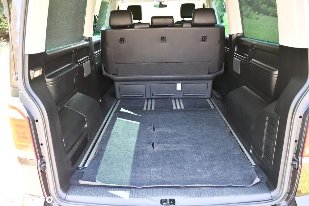 Volkswagen Multivan 2.0 BiTDI L2 Comfortline 4Motion DSG - 16