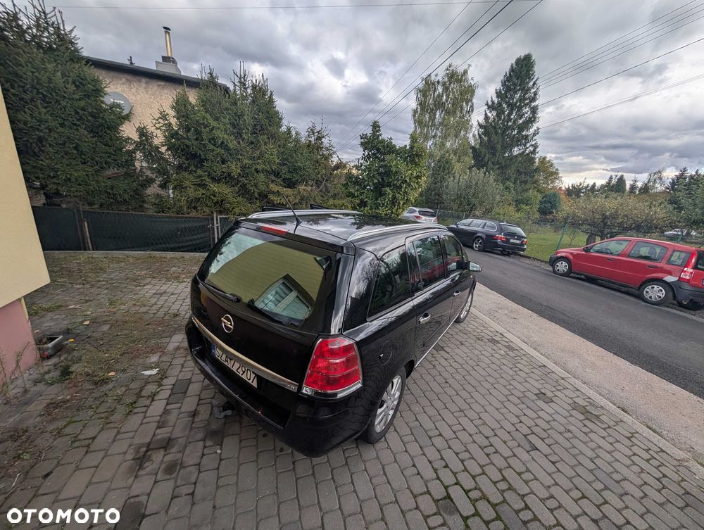 Opel Zafira - 7